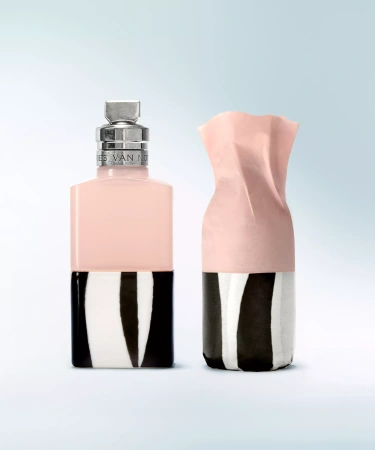 DRIES VAN NOTEN Rosa Carnivora Eau de Parfum купить в Beauty Storage. Быстрая доставка по России и СНГ.