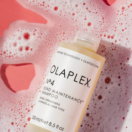 OLAPLEX No.4 Bond Maintenance Shampoo купить в Beauty Storage. Быстрая доставка по России и СНГ.

