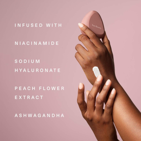 RARE BEAUTY by Selena Gomez Find Comfort Hydrating Hand Cream купить в Beauty Storage. Быстрая доставка по России и СНГ.