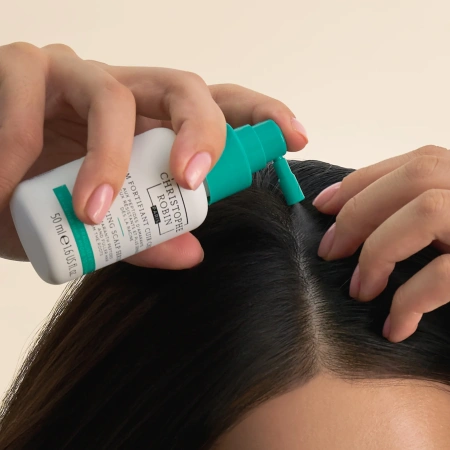 Купить CHRISTOPHE ROBIN Fortifying Scalp Serum на Beautystorage.ru. Быстрая доставка по России и СНГ.
