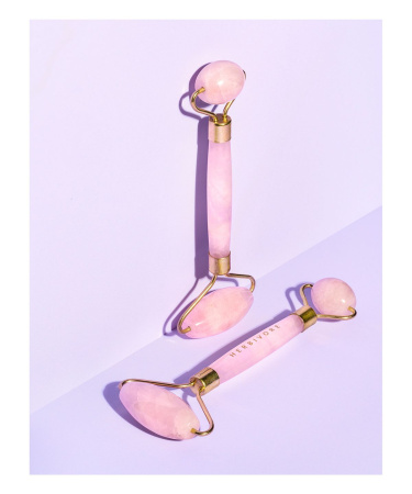 HERBIVORE Rose Quartz Facial Roller купить в Beauty Storage. Быстрая доставка по России и СНГ.