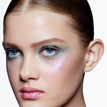 Купить BYREDO Borealis Eyeshadow Palette на Beautystorage.ru. Быстрая доставка по России и СНГ.