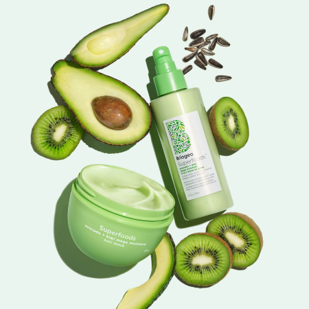 BRIOGEO Superfoods™ Avocado + Kiwi Moisture Leave-In Conditioner купить в Beauty Storage. Быстрая доставка по России и СНГ.

